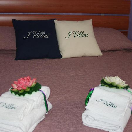 I Villini Affittacamere Fiumicino Extérieur photo