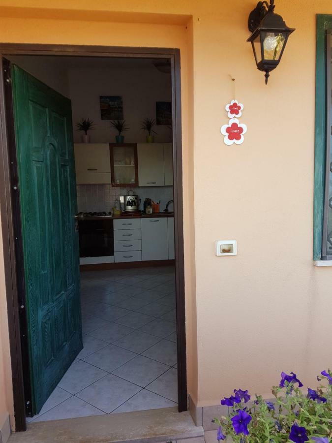 I Villini Affittacamere Fiumicino Extérieur photo