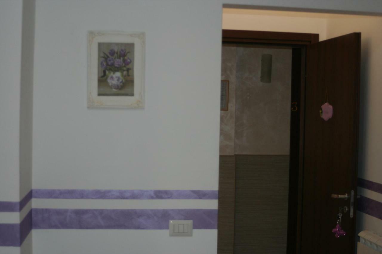 I Villini Affittacamere Fiumicino Extérieur photo